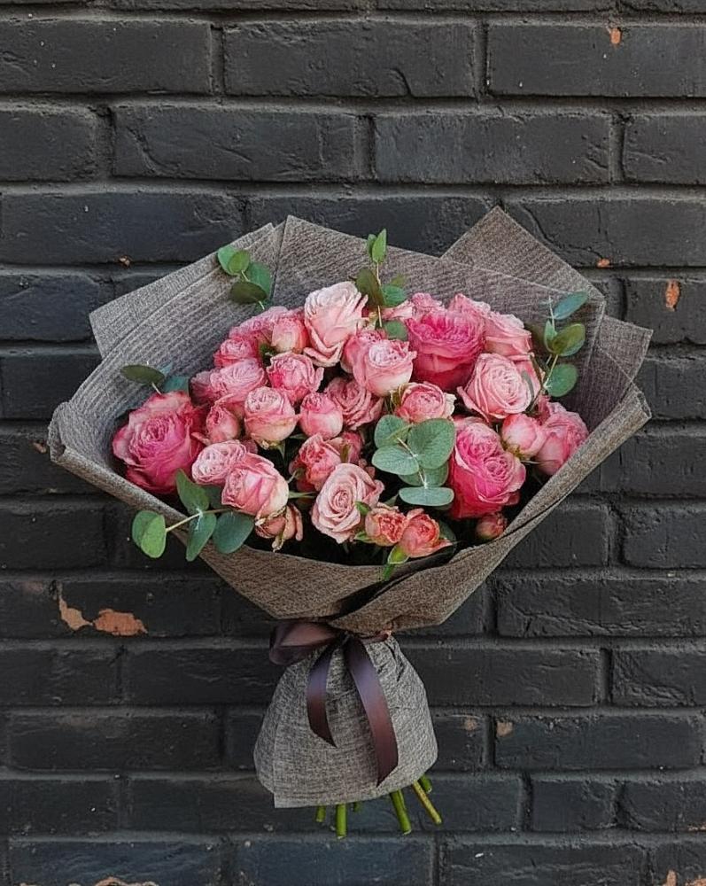 Букет цветов из: Розы в Цветковский