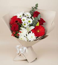 Букет цветов из:  Розы, Хризантемы, Герберы и Лилии в Цветковский