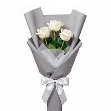 Букет 3 белые розы в Цветковский