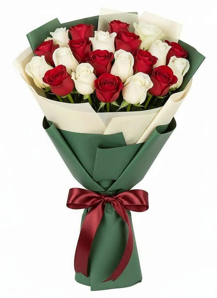 Букет Микс из красных и белых роз в Цветковский