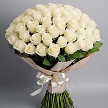 Букет 101 беля роза Белоснежка в Цветковский