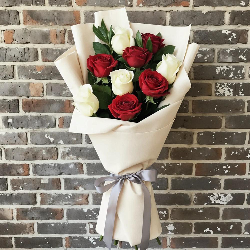 Букет цветов из: Розы в Цветковский