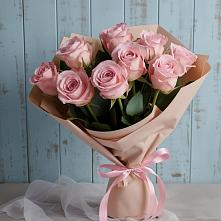 Букет цветов из:  Розы в Цветковский