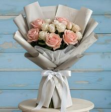 Букет цветов из:  Розы в Цветковский