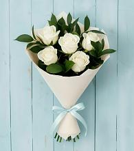 Букет цветов из:  Розы в Цветковский