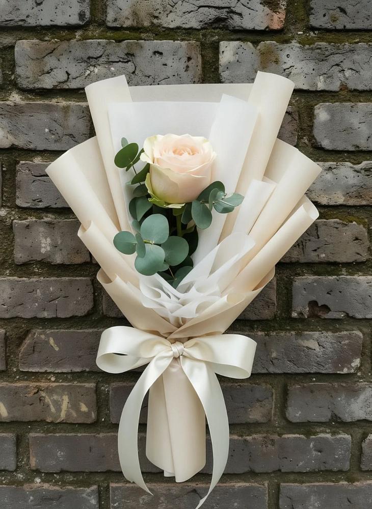 Букет цветов из: Розы в Цветковский