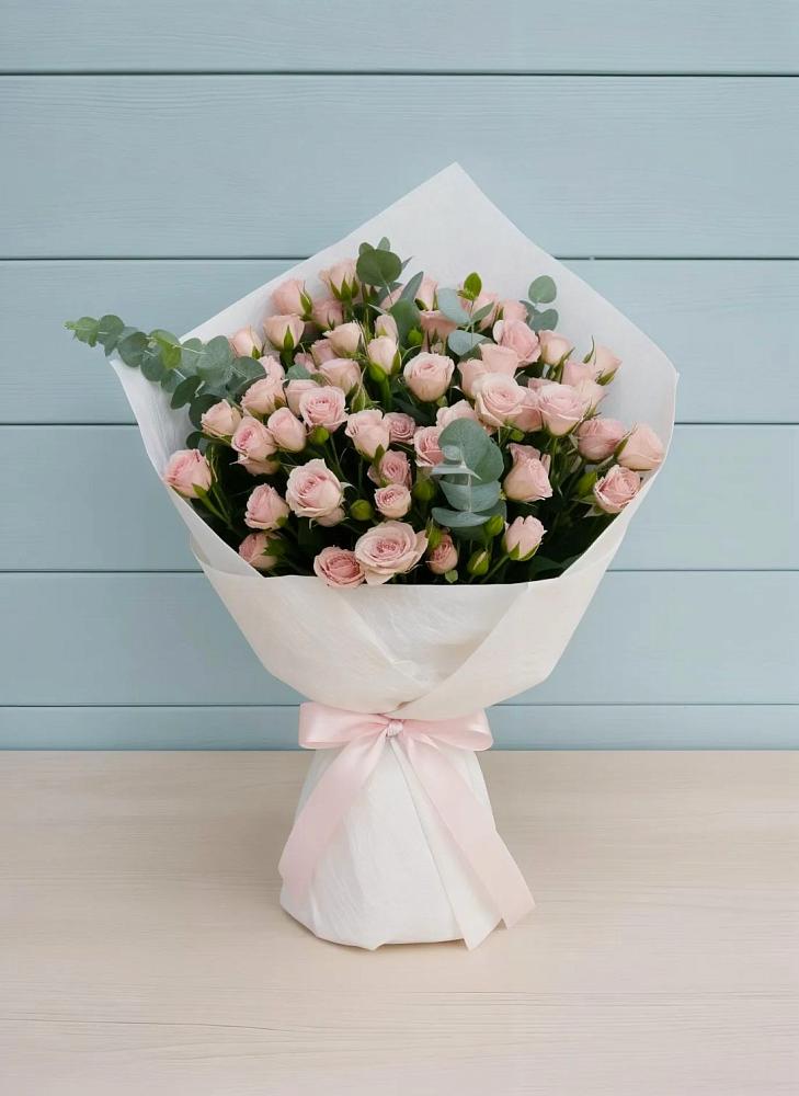 Букет цветов из: Розы в Цветковский