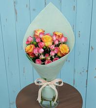 Букет цветов из:  Розы в Цветковский