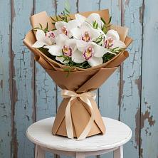 Букет цветов из:  Орхидеи и Розы в Цветковский